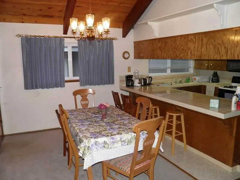 835 Paloma Three-Bedroom Chalet South Lake Tahoe 0*,